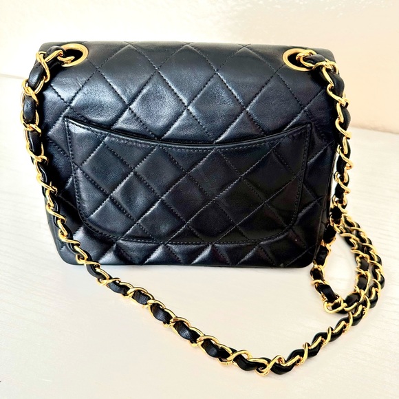 Vintage Chanel Flap Bag Mini Square Lambskin Black 1996 - Picture 3 of 13